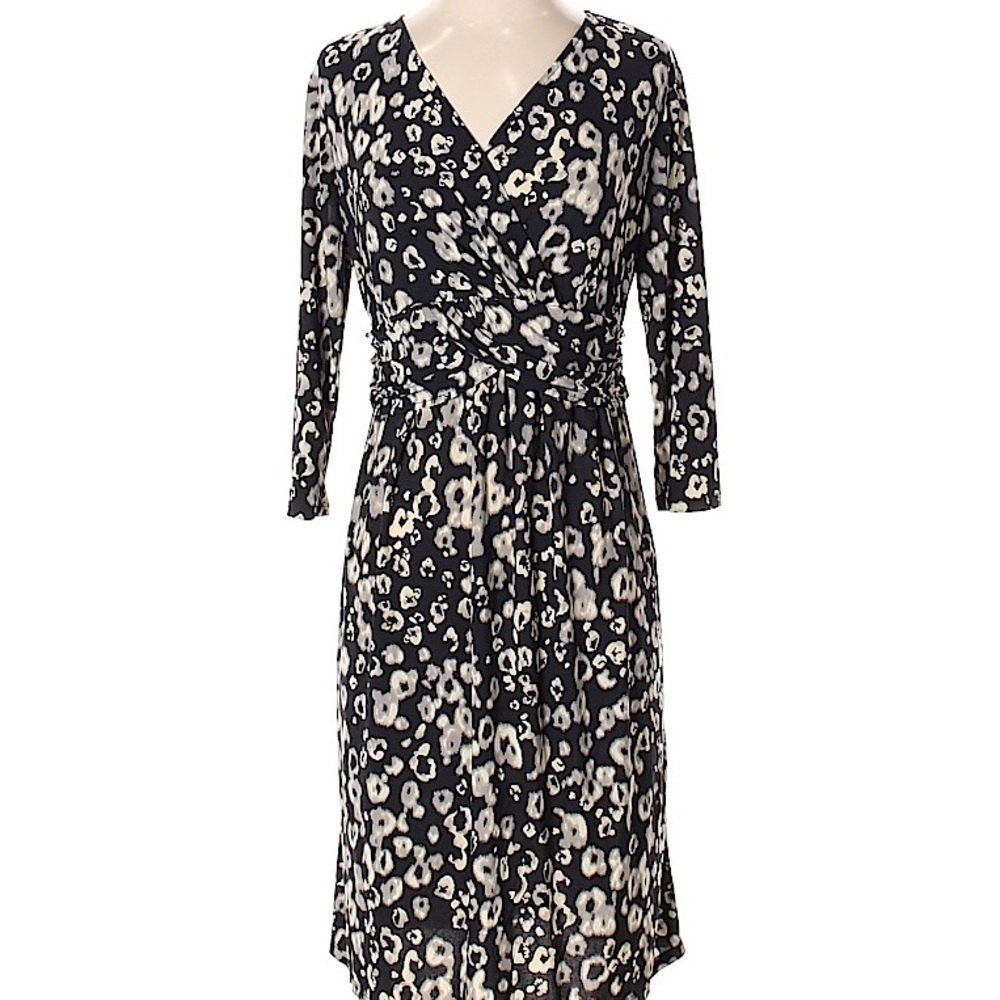 A Pea in the Pod Maternity Dress
